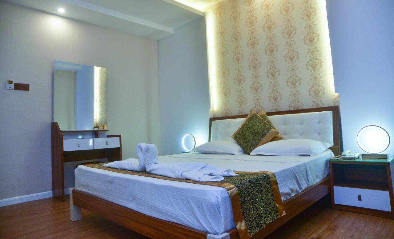 Hotel Blue Sky Kurunegala Εξωτερικό φωτογραφία